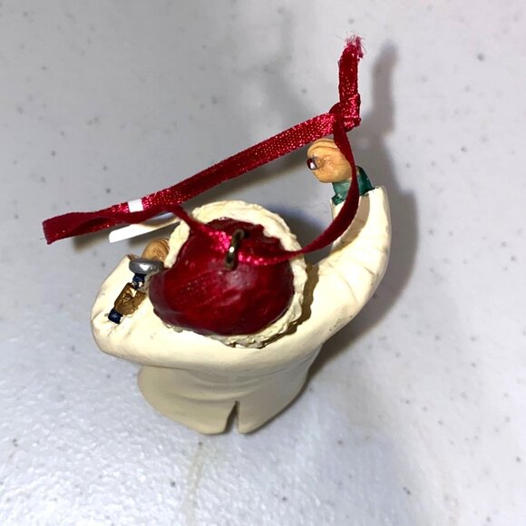 Santa Claus Doctor Ornament With Stethoscope and Red Ribbon Christmas decoration - Picture 8 of 10